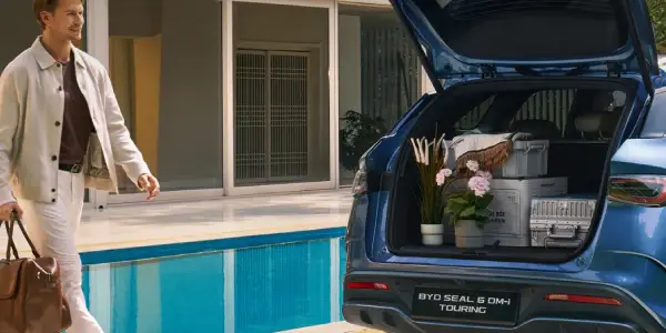 Spacious boot and flexible luggage area in the BYD SEAL 6 DM-i TOURING